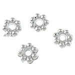 Cink Alloy zan perle, Cvijet, srebrne boje pozlaćen, dovesti i kadmija besplatno, 4x4x1.50mm, Rupa:Približno 1mm, 16666računala/KG, Prodano By KG