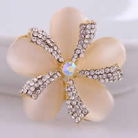 Cats Eye Brooch Zinc Alloy with Cats Eye Flower gold color plated with rhinestone nickel lead & cadmium free Sold By Bag