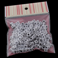 Perles acrylique alphabet, cube, modèle mixte & couleur solide, 7x7mm, 100x170mm, Trou:Environ 3mm, Environ 120PC/sac, Vendu par sac