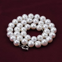 Natūralūs gėlavandenių perlų karoliai, Gėlo vandens perlų, žalvarinis pavasario žiedas sagtimi, Bulvė, natūralus, baltas, 11mm, Parduota už Apytiksliai 17.5 Inch Strand