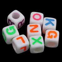 Perles acrylique alphabet, avec le motif de lettre & mélangé & couleur solide, blanc, 7x7mm, Trou:Environ 3mm, Environ 1950PC/sac, Vendu par sac