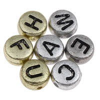 Alphabet Akril gyöngyök, Lapos kerek, galvanizált, vegyes minta & A levél minta, több színt a választás, 4x7mm, Lyuk:Kb 1mm, Kb 3600PC-k/Bag, Által értékesített Bag