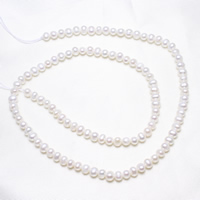 Brambor pěstované sladkovodní perle, Sladkovodní Pearl, přírodní, bílý, 3.8-4.2mm, Otvor:Cca 0.8mm, Prodáno za Cca 15.5 inch Strand