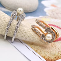 Zinklegering ringen, Zinc Alloy, met ABS kunststof parel, plated, met strass, meer kleuren voor de keuze, lood en cadmium vrij, 17x17mm, Maat:6.5, Verkocht door PC