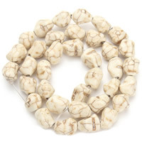 turchese sintetico perla, Pepite, bianco, 10x11mm, Foro:Appross. 1.5mm, Appross. 36PC/filo, Venduto per Appross. 15.5 pollice filo