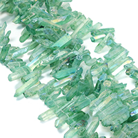 Cristal naturel goutte, facettes, vert d'herbe, 11-32x3-6x3-5mm, Trou:Environ 1mm, Environ 68PC/brin, Vendu par Environ 16 pouce brin