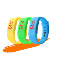 Zegarek podświetlany LED, Silikon, dla obu płci, dostępnych więcej kolorów, 10x22mm, długość około 9 cal, sprzedane przez PC