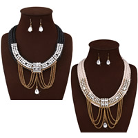 Crystal Jewelry Sets earring & necklace Linen with Crystal & Zinc Alloy brass earring hook with 3.1lnch extender chain gold color plated for woman & faceted & with rhinestone nickel lead & cadmium free 80mm Length Approx 18.8 Inch Sold By Set