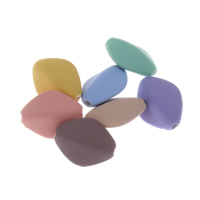 Solid Color Akril gyöngyök, gumírozott & egyszínű, több színt a választás, 17x13x7mm, Lyuk:Kb 1mm, 1000PC-k/Bag, Által értékesített Bag