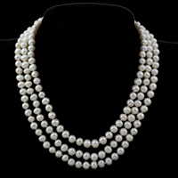 天然淡水真珠のネックレス, 天然有核フレッシュウォーターパール, 真鍮 スライドの留め金, ポテト, 3連, ホワイト, 7-8mm, で販売される 約 16.5 インチ ストランド