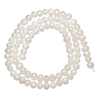 Bulvių išauginti gėlavandenių perlų karoliukai, Gėlo vandens perlų, Bulvė, natūralus, baltas, 4-5mm, Skylė:Apytiksliai 0.8mm, Parduota už Apytiksliai 14 Inch Strand