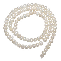 Ris odlad sötvattenspärla pärlor, Freshwater Pearl, naturlig, vit, Grade A, 4-5mm, Hål:Ca 0.8mm, Såld Per Ca 14 inch Strand