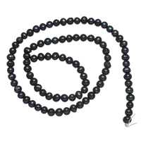 Brambor pěstované sladkovodní perle, Sladkovodní Pearl, černý, 4-5mm, Otvor:Cca 0.8mm, Prodáno za Cca 14 inch Strand