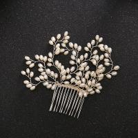 Bridal Decorative Hair Comb Zinc Alloy with ABS Plastic Pearl Flower silver color plated for bridal lead & cadmium free Sold By PC