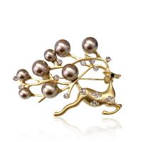 Zinc Alloy Brooch with ABS Plastic Pearl Deer plated for woman & with rhinestone nickel lead & cadmium free 50mmx35mm Sold By PC