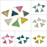 Ágata Natural Druzy Pendant, Ágata quartzo de gelo, Triângulo, cromado de cor dourada, Mais cores pare escolha, 20x16x8mm, Buraco:Aprox 2mm, vendido por PC