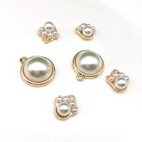 Zinc Alloy Pendants with Plastic Pearl gold color plated nickel lead & cadmium free Approx 2mm 20/Bag Sold By Bag