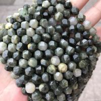Zelena trava Stone Perla, Krug, uglađen, Star Cut Faceted & različite veličine za izbor, nikal, olovo i kadmij besplatno, Rupa:Približno 1mm, Prodano By Strand
