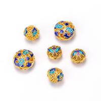 Messing hohle Perlen, goldfarben plattiert, verschiedene Stile für Wahl & Emaille, frei von Nickel, Blei & Kadmium, 2PCs/Menge, verkauft von Menge