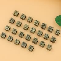 Zink legering alfabetet pärlor, Zink Alloy, Square, plated, DIY & med bokstaven mönster, fler färger för val, nickel, bly och kadmium gratis, 7x7x7mm, 50PC/Bag, Säljs av Bag