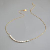 Gėlo vandens perlų Žalvaris grandinės karoliai, su žalvario grandinėlė, su 1.96 inch Extender grandinės, aukso spalva padengtas, moters, 70mm, Parduota už Apytiksliai 15.74 Inch Strand
