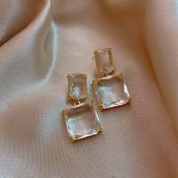 Crystal Earrings Zinc Alloy with Crystal fashion jewelry white Sold By Pair