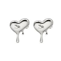Zinc Alloy Stud Earring Heart fashion jewelry & for woman silver color nickel lead & cadmium free Sold By Pair