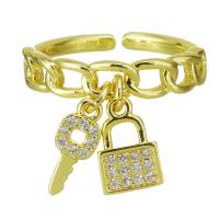 Circón cúbico anillo de latón, metal, Estrella, chapado en color dorado, micro arcilla de zirconia cúbica & hueco, 6.5x10mm,4mm, tamaño:6, Vendido por UD