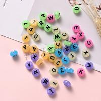 Perles acrylique alphabet, Rond, peinture, DIY & avec le motif de lettre & lumineux, plus de couleurs à choisir, 4x7mm, 500sol/sac, Vendu par sac