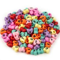 Perles acrylique alphabet, coeur, DIY & avec le motif de lettre, plus de couleurs à choisir, 11.50x10.50x7.50mm, 100PC/sac, Vendu par sac