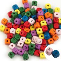 Trä Pärlor, Square, olika storlek för val & med bokstaven mönster, fler färger för val, Ca 100PC/Bag, Säljs av Bag