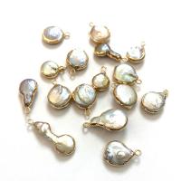 Colgantes de Perlas Freshwater, Perlas cultivadas de agua dulce, con aleación de zinc, chapado en color dorado, Bricolaje, 8x15-10x25mm, 10PC/Bolsa, Vendido por Bolsa