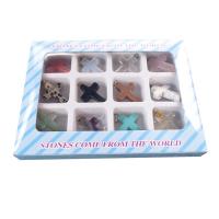 Pingentes em  jóias, misto de pedras semi-preciosas, with caixa de papel & plástico, Cruz, polido, unissex, cores misturadas, 100x130mm,22-35mm, Aprox 12PCs/box, vendido por box