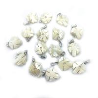 Shell Pendants with Zinc Alloy with rhinestone white Sold By PC