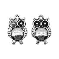 Zinc Alloy Animal Pendants Owl plated silver color Sold By PC