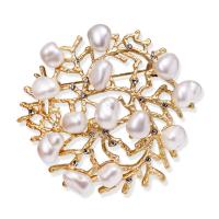 Freshwater Pearl Brooch Zinc Alloy with Freshwater Pearl Flower antique gold color plated for woman & with rhinestone & hollow nickel lead & cadmium free Sold By PC