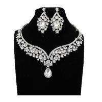 Rhinestone Jewelry Sets earring & necklace Zinc Alloy with 6cm extender chain plated 2 pieces & fashion jewelry & for woman & with rhinestone white 45mm Length 18 cm Sold By Set