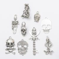 Zinc Alloy Skull Pendants antique silver color plated vintage & DIY & Halloween Jewelry Gift nickel lead & cadmium free Approx Sold By Bag