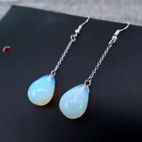 Opaliet oorbellen, Zinc Alloy, met Kunstmatige + opaal, Traan, voor vrouw, hemelsblauw, 66mm, Verkocht door pair