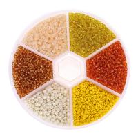 Blandet Glass Seed Beads, Glasperler, med Plastboks, Runde, ovntørrende lak, du kan DIY, flere farver til valg, 2mm, Ca. 3900pc'er/Box, Solgt af Box