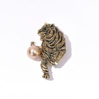Plastic Pearl Brooch Zinc Alloy with Plastic Pearl Tiger plated Unisex & with rhinestone nickel lead & cadmium free Sold By Lot