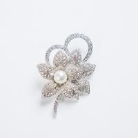 Rhinestone Brooch Zinc Alloy with Czech Rhinestone & Plastic Pearl Flower platinum color plated for woman & with rhinestone nickel lead & cadmium free Sold By Lot