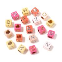 Perles acrylique alphabet, cadre, Placage, envoyé au hasard & DIY, plus de couleurs à choisir, 6mm, Trou:Environ 3.5mm, 100PC/sac, Vendu par sac