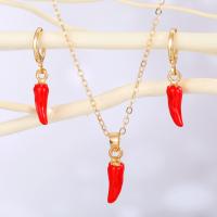 Zinc Alloy Jewelry Necklace Pepper gold color plated & for woman & enamel nickel lead & cadmium free Length 19.7 Inch Sold By PC