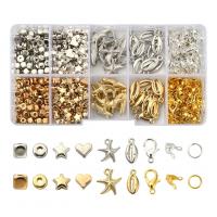 plastique revêtu de cuivre Ensemble de recherche de bijoux, avec Boîte en plastique & fer & alliage de zinc, Placage, DIY, couleurs mélangées, 130x68x21mm, Environ 580PC/boîte, Vendu par boîte