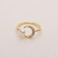 Zoetwater Parel Finger Ring, Messing, met Zoetwater Parel, Maan, gold plated, voor vrouw & met strass, wit, nikkel, lood en cadmium vrij, 5-6mm, Verkocht door PC