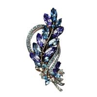 Crystal Brooch Zinc Alloy with Crystal Leaf plated for woman & with rhinestone Sold By PC