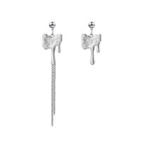 asymmetrische oorbellen, Zinc Alloy, platinum plated, mode sieraden & voor vrouw, platina kleur, nikkel, lood en cadmium vrij, 7.2cm,3.7cm, Verkocht door pair