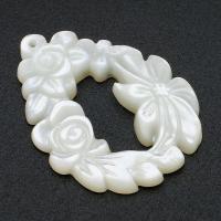Ciondoli naturali di conchiglia bianca, bianco conchiglia, Naturale & gioielli di moda & DIY & cavo, bianco, 25.50x33x3mm, Foro:Appross. 1mm, Venduto da PC