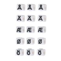 Grânulos acrílicos de alfabeto, acrilico, Quadrado, DIY & Varios pares a sua escolha & esmalte, Mais cores pare escolha, 7x7x7mm, Buraco:Aprox 3.5mm, vendido por Bag